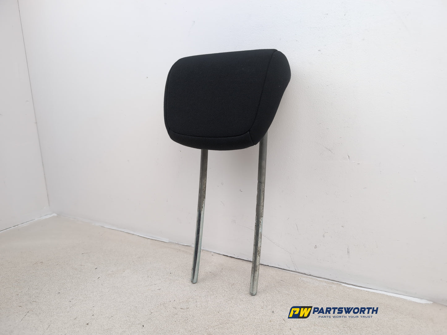 Rear Headrest 3