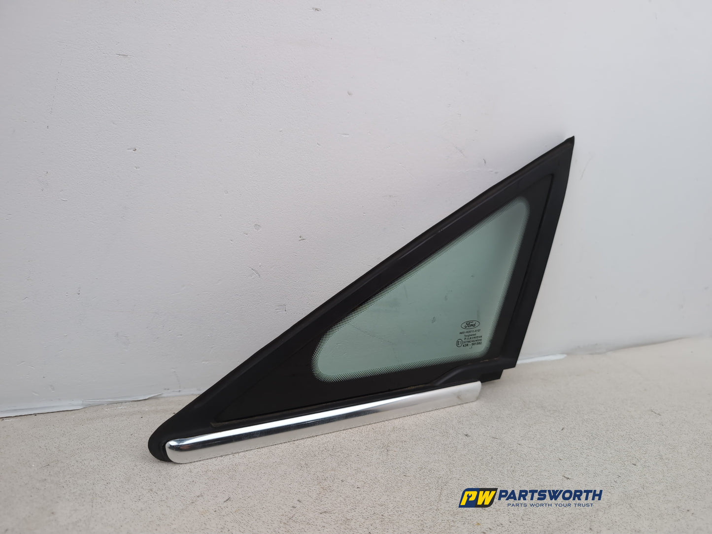 Door Glass Quarter Light Front LH 3