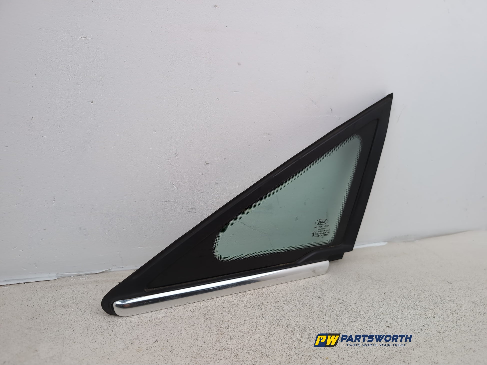 Door Glass Quarter Light Front LH 3