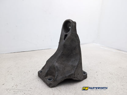 Engine Mounting RH 3