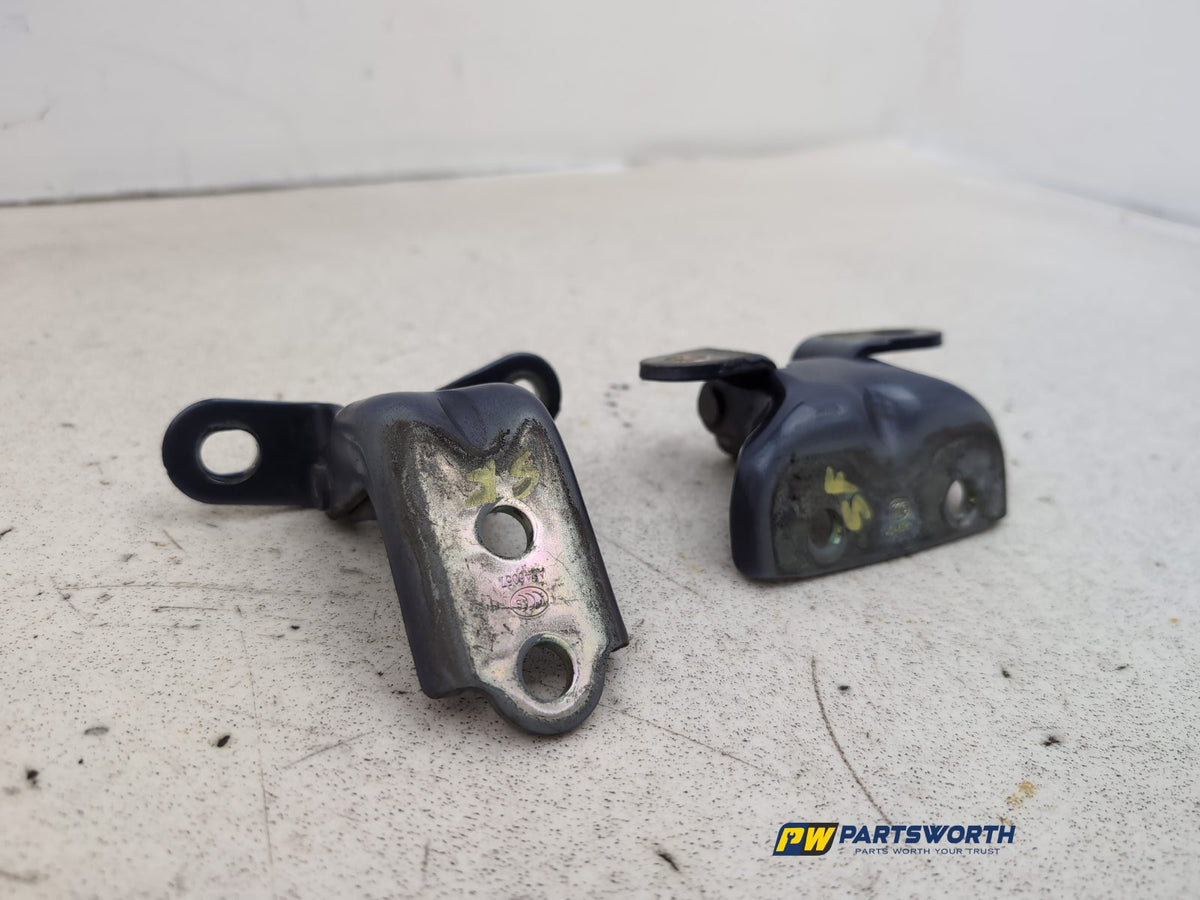 LH Front Door Hinge Pair  3