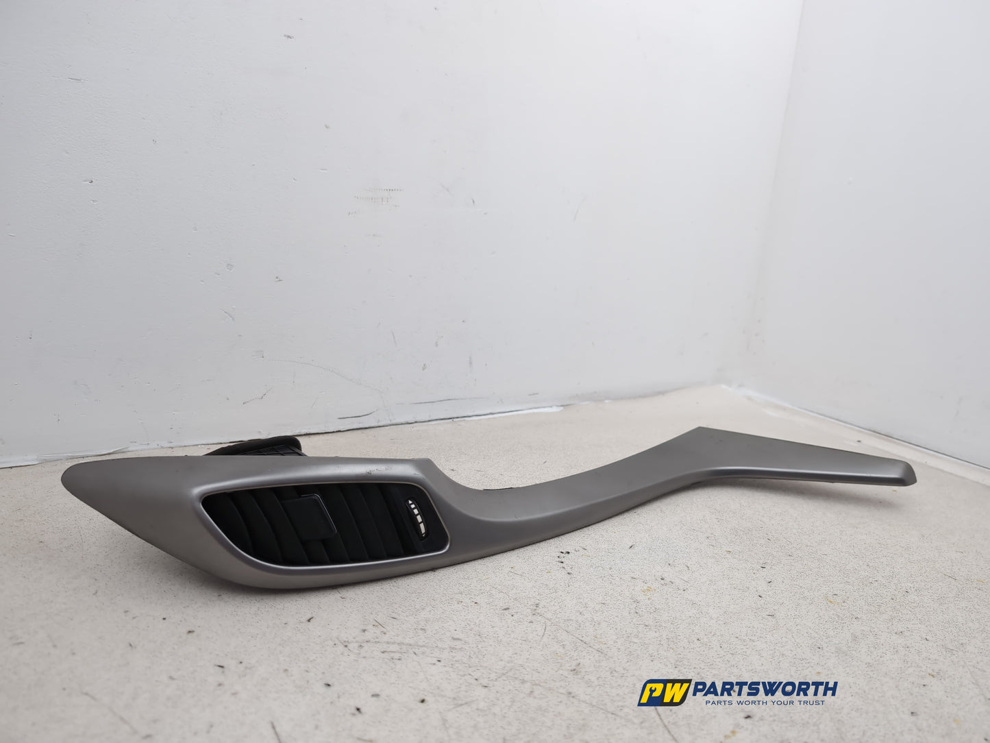 Dashboard Trim With Air Vent  3