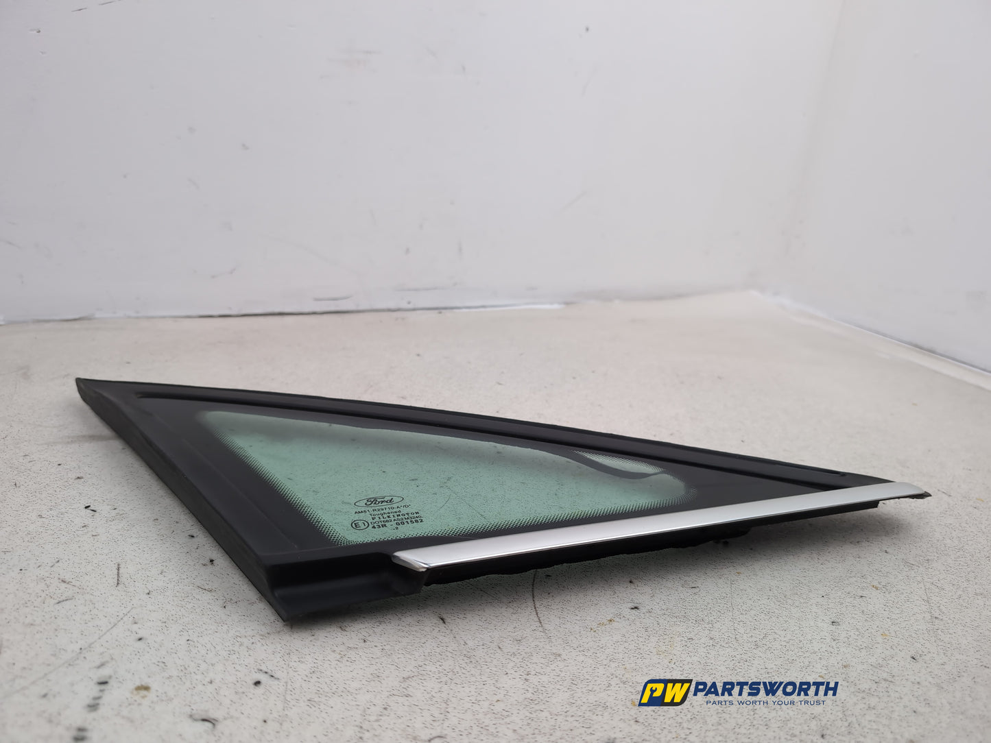 Door Glass Quarter Light Front RH 3