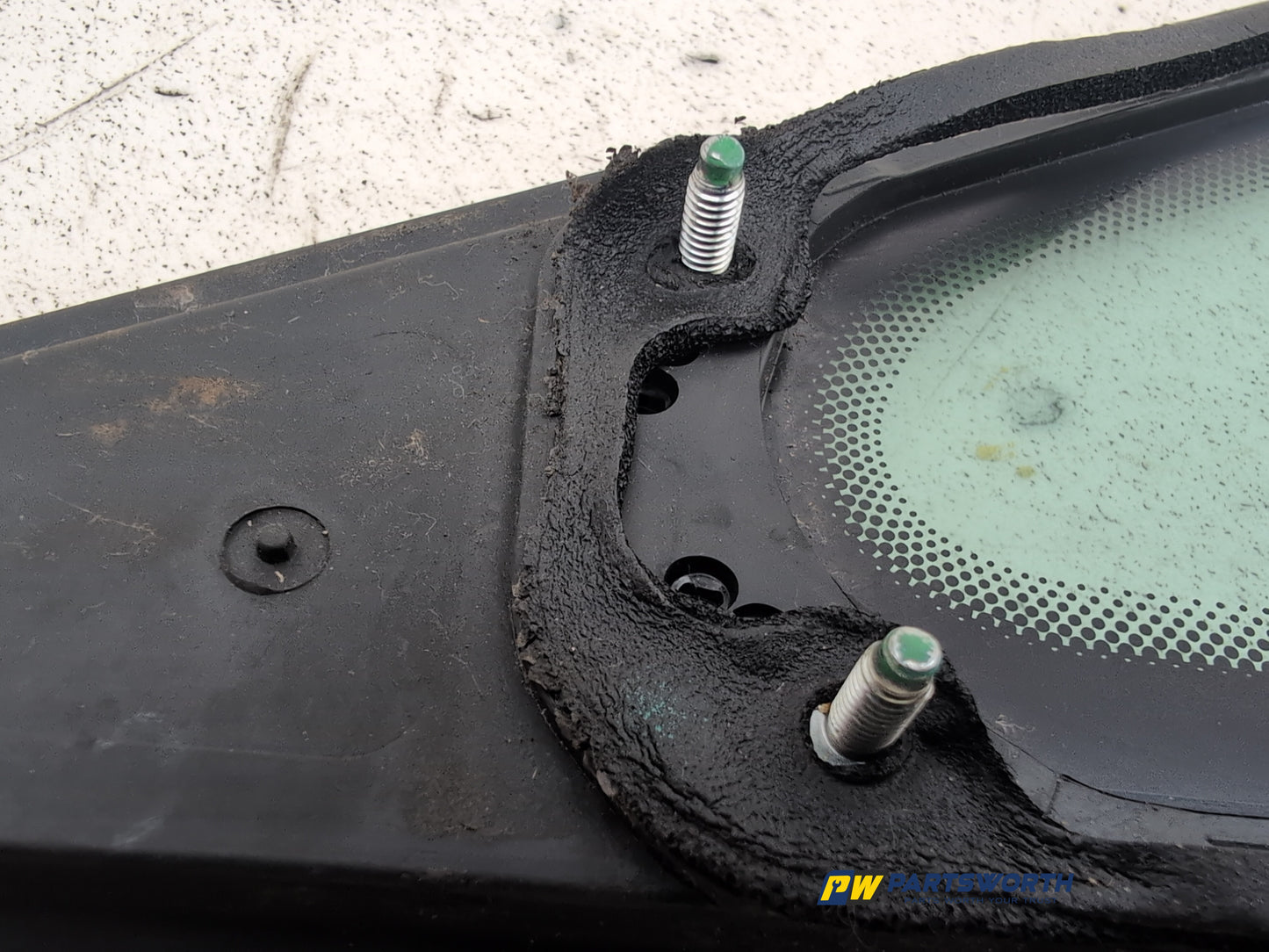 Door Glass Quarter Light Front RH 6