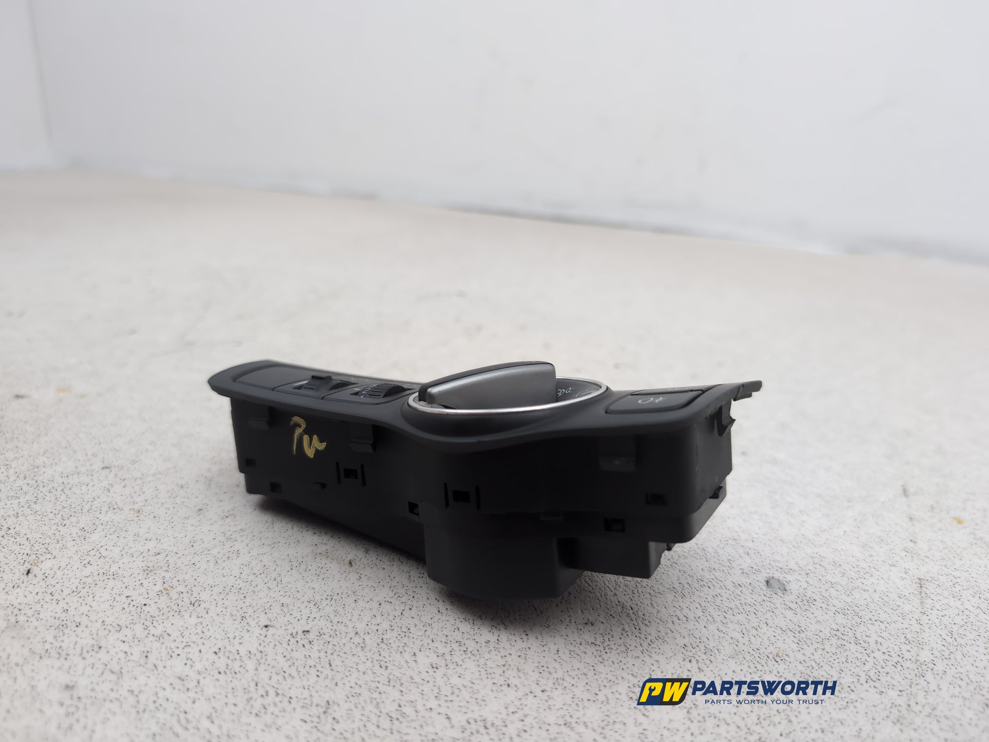 Switch Headlamp 3