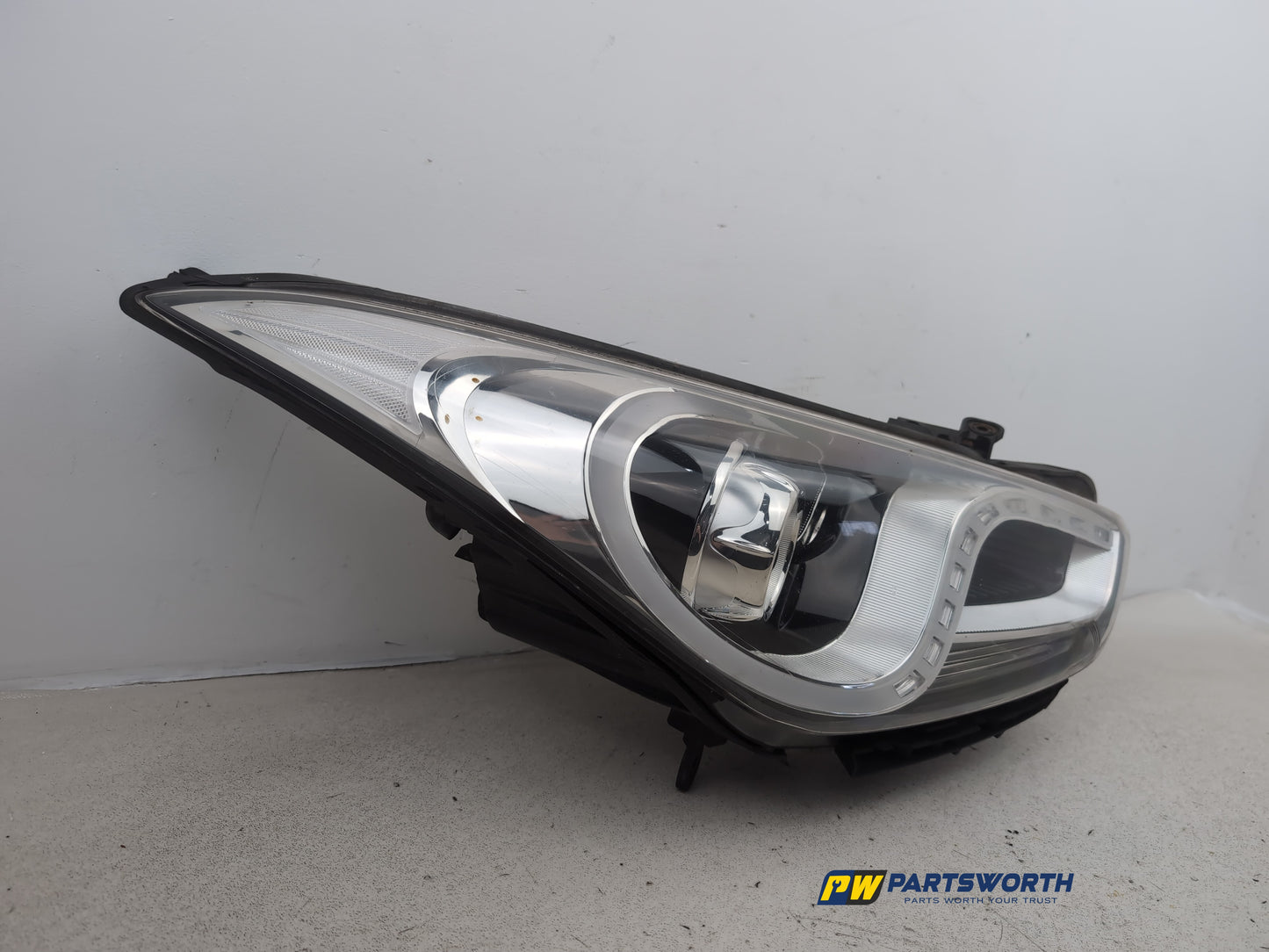 Headlamp RH 3