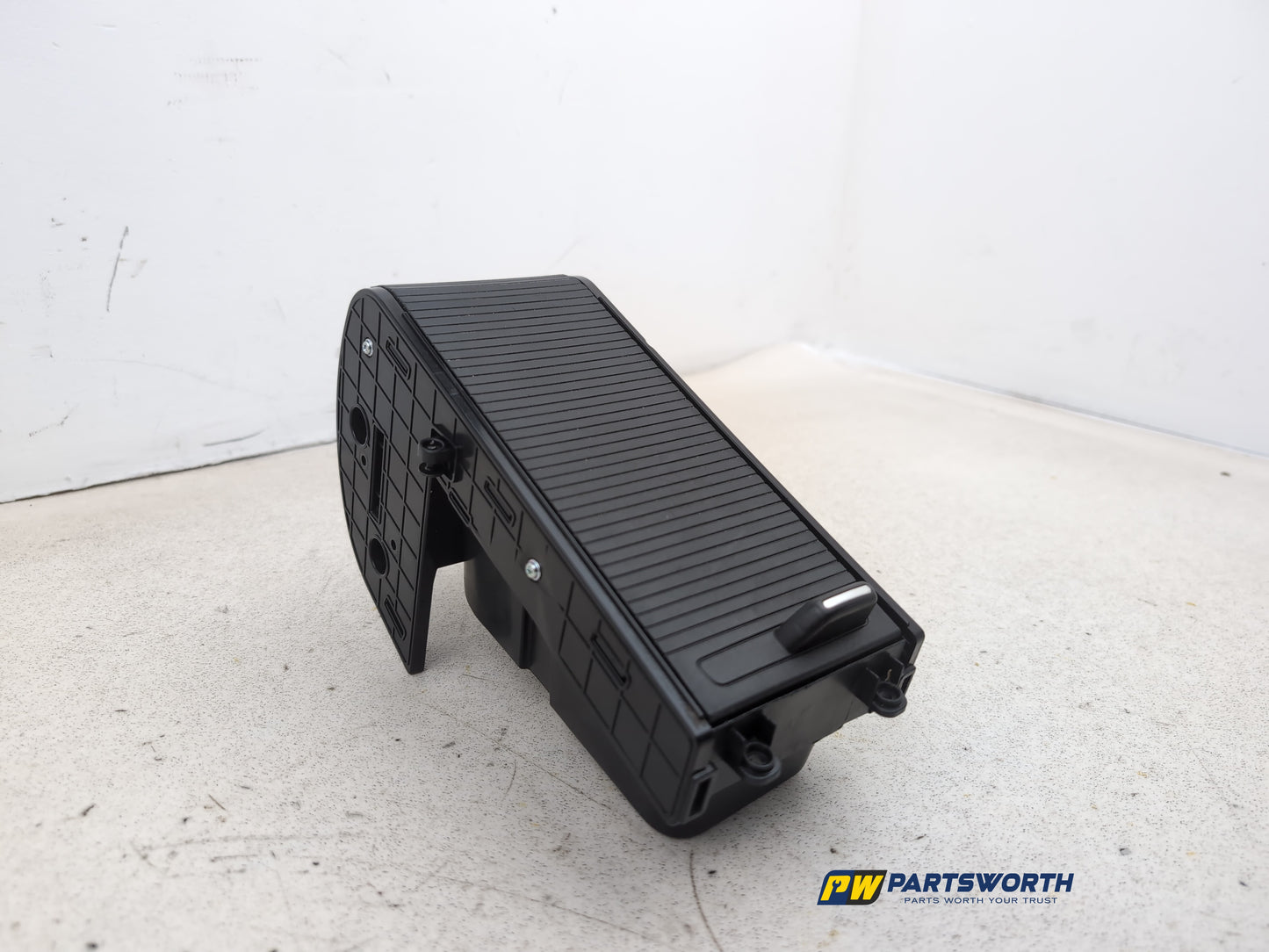 Centre Console Cup Holder 3