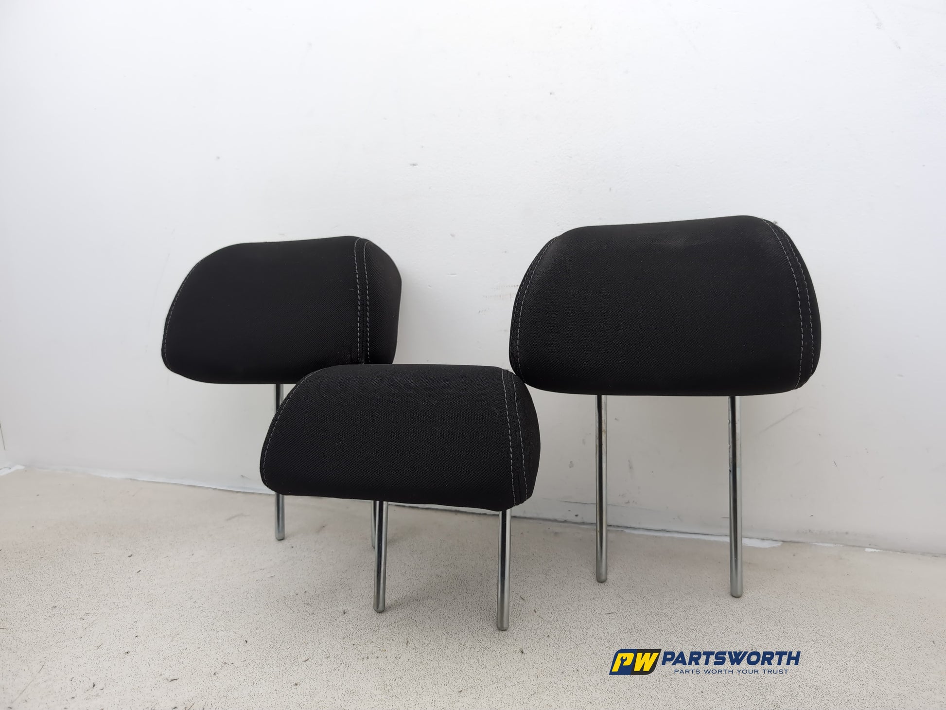 Rear Headrest 3