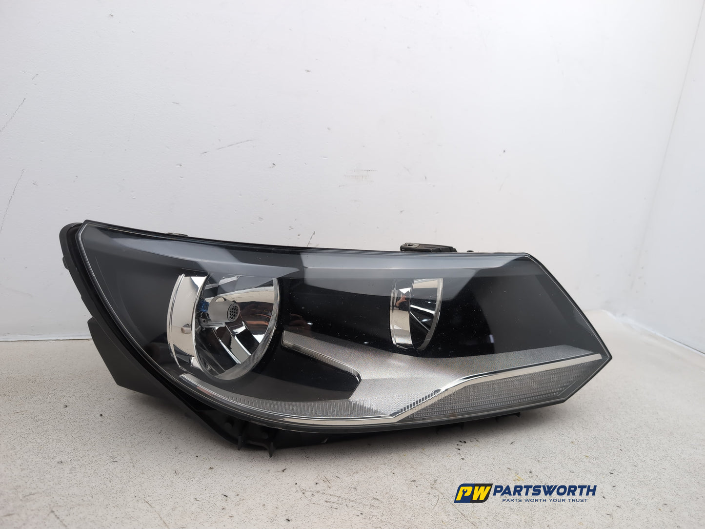 Headlamp RH 3