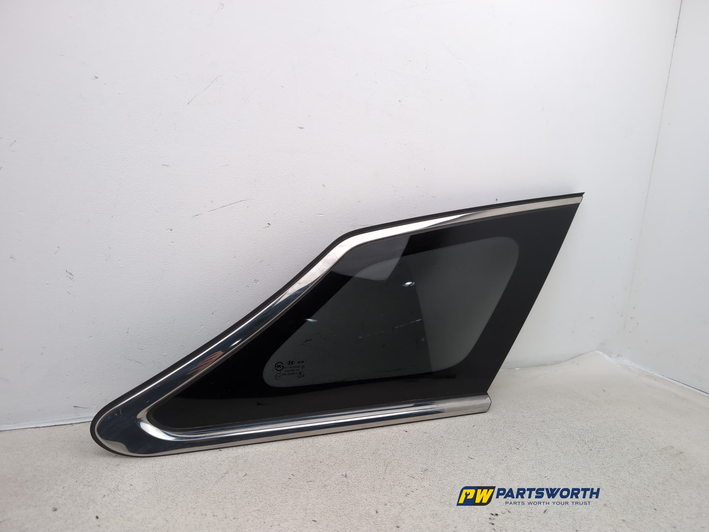 Door Glass Quarter Light Rear RH 3