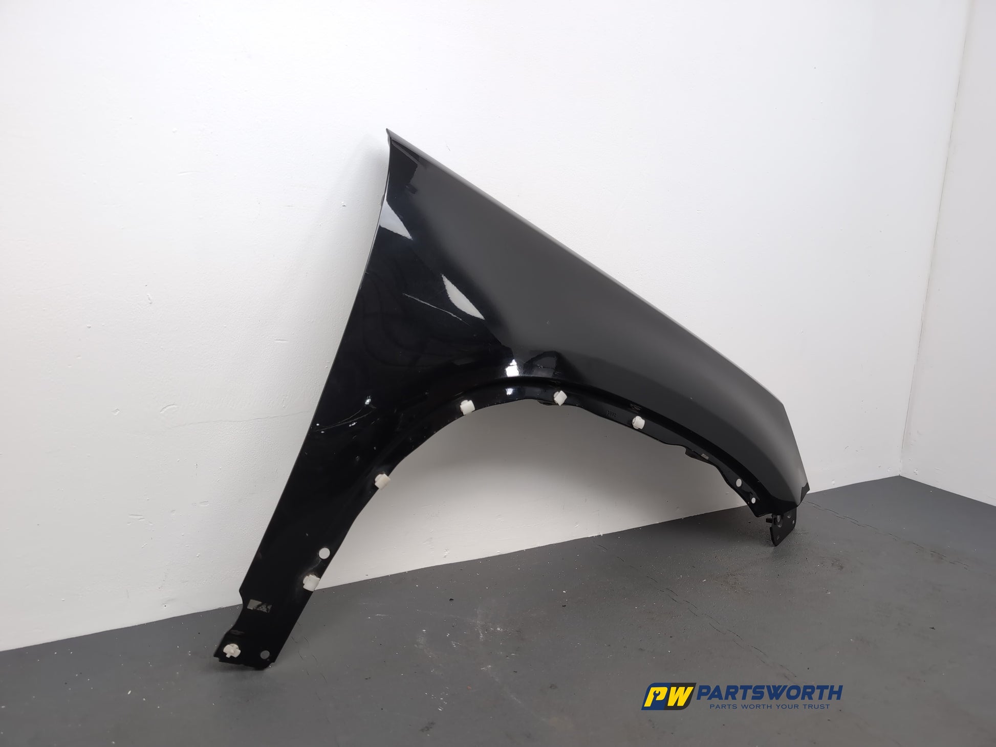 Wing Front RH 3