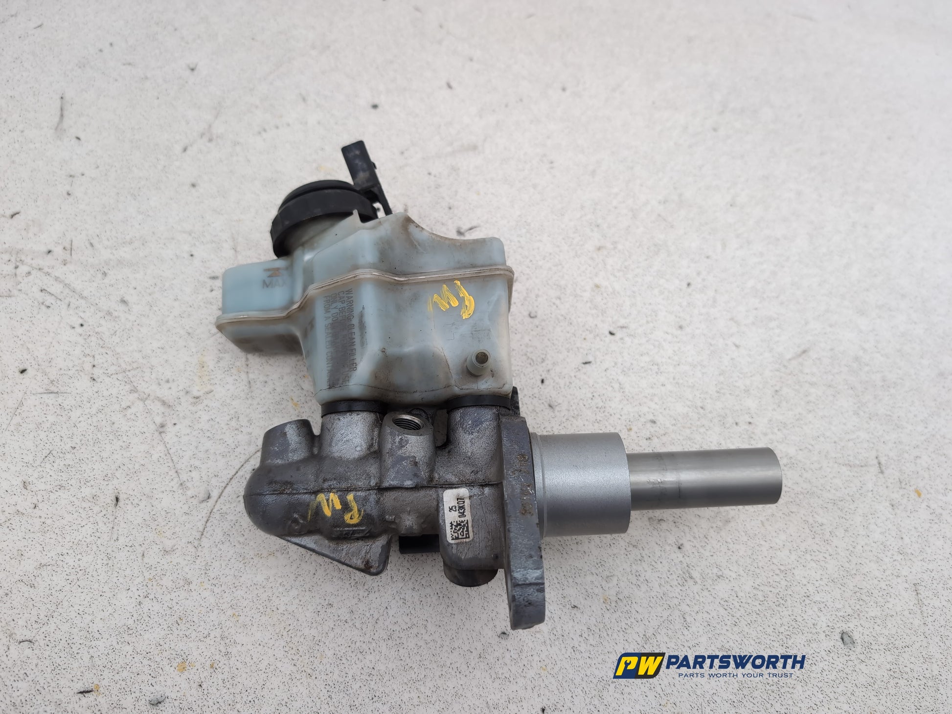 Brake Master Cylinder Assembly 7