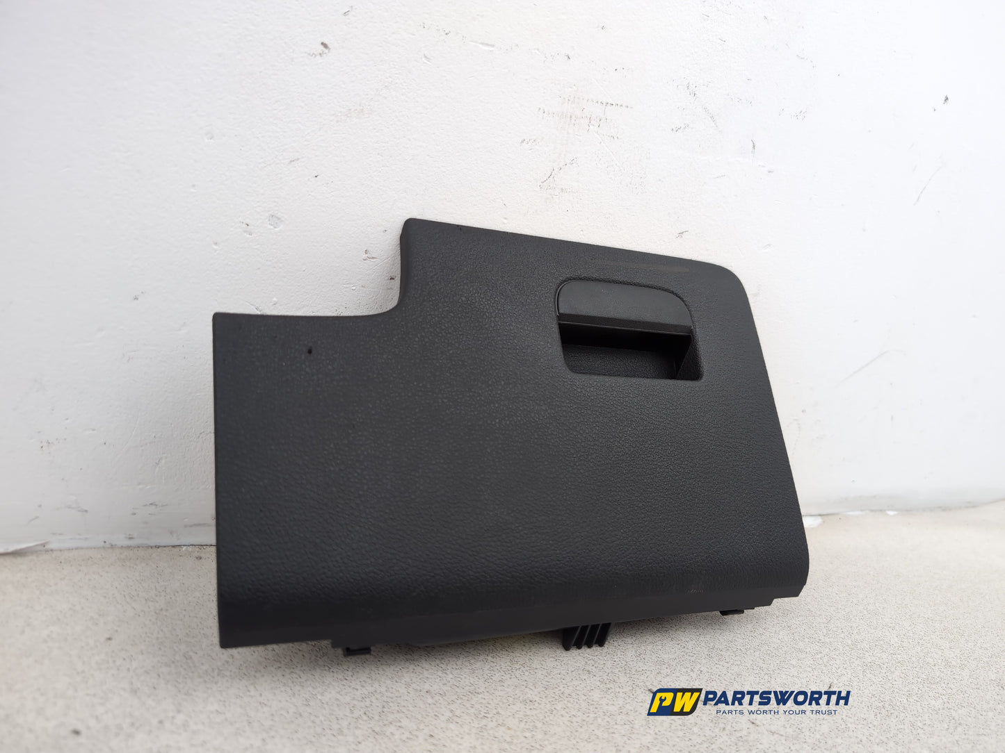 Glove Compartment Lid RH 6