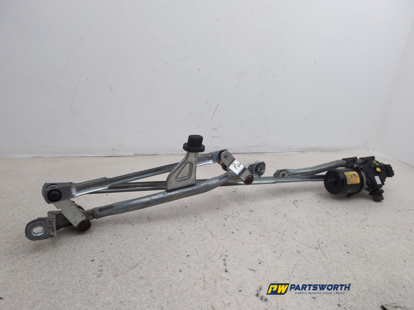 Front Wiper Motor & Mechanism / Linkage 6