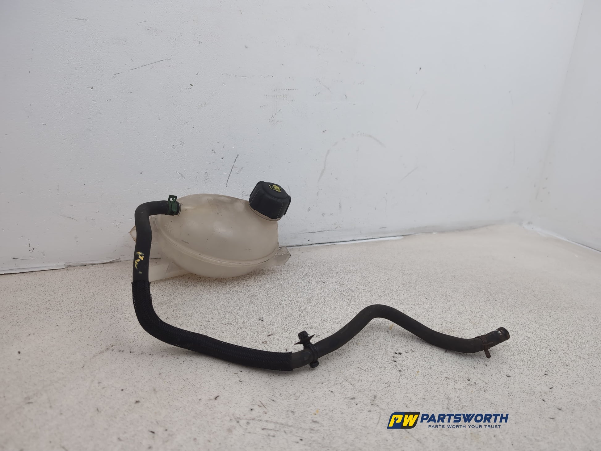 Radiator Expansion Tank 6