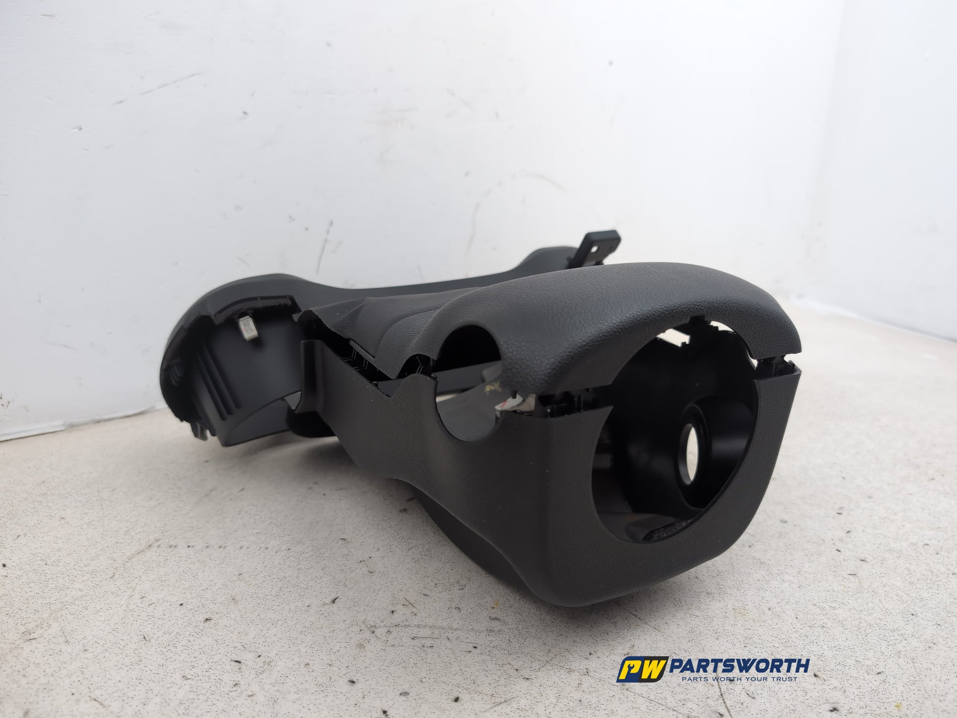 Steering Column Shroud Upper and Lower 5
