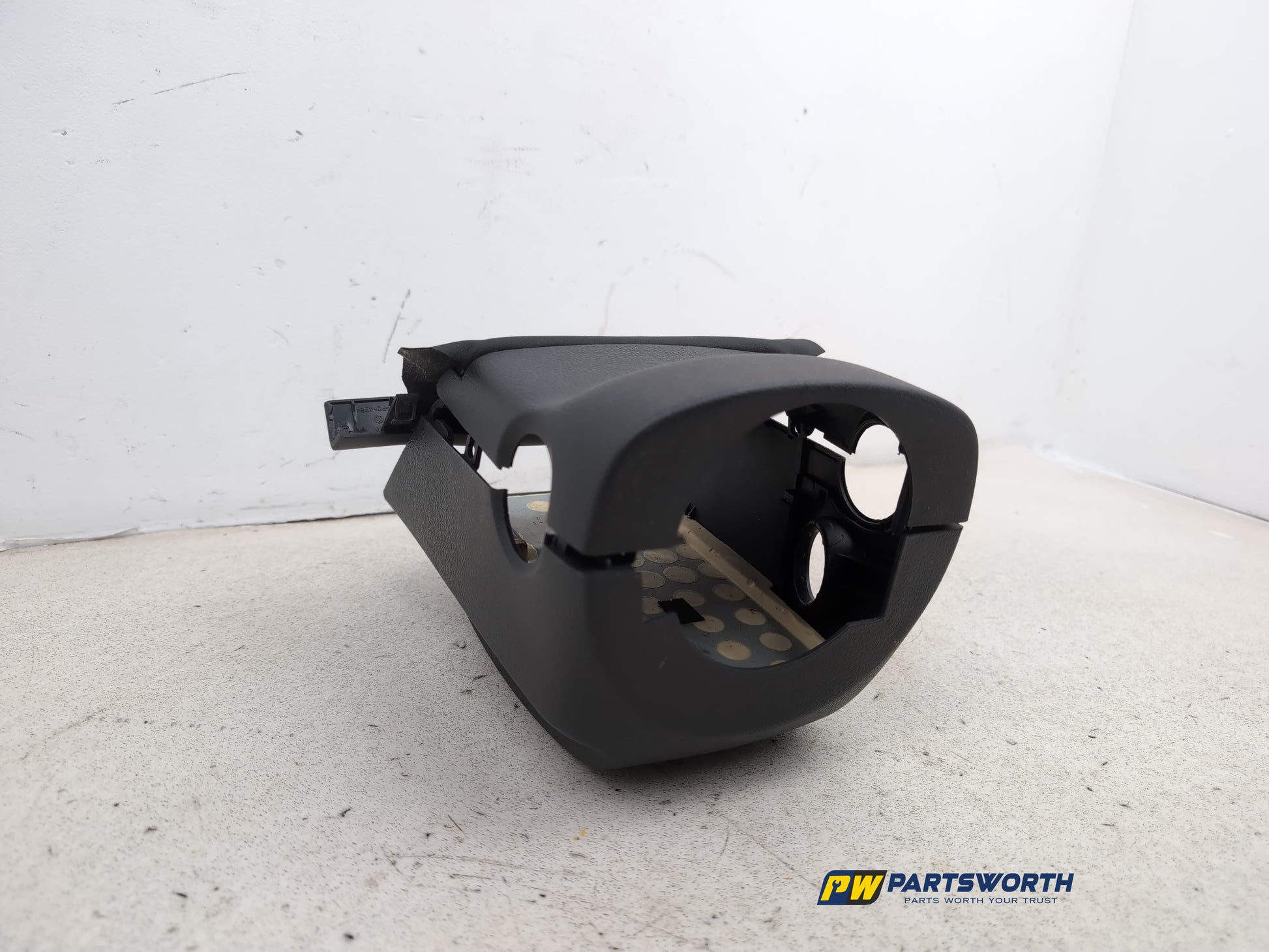 Steering Column Shroud Upper and Lower 3