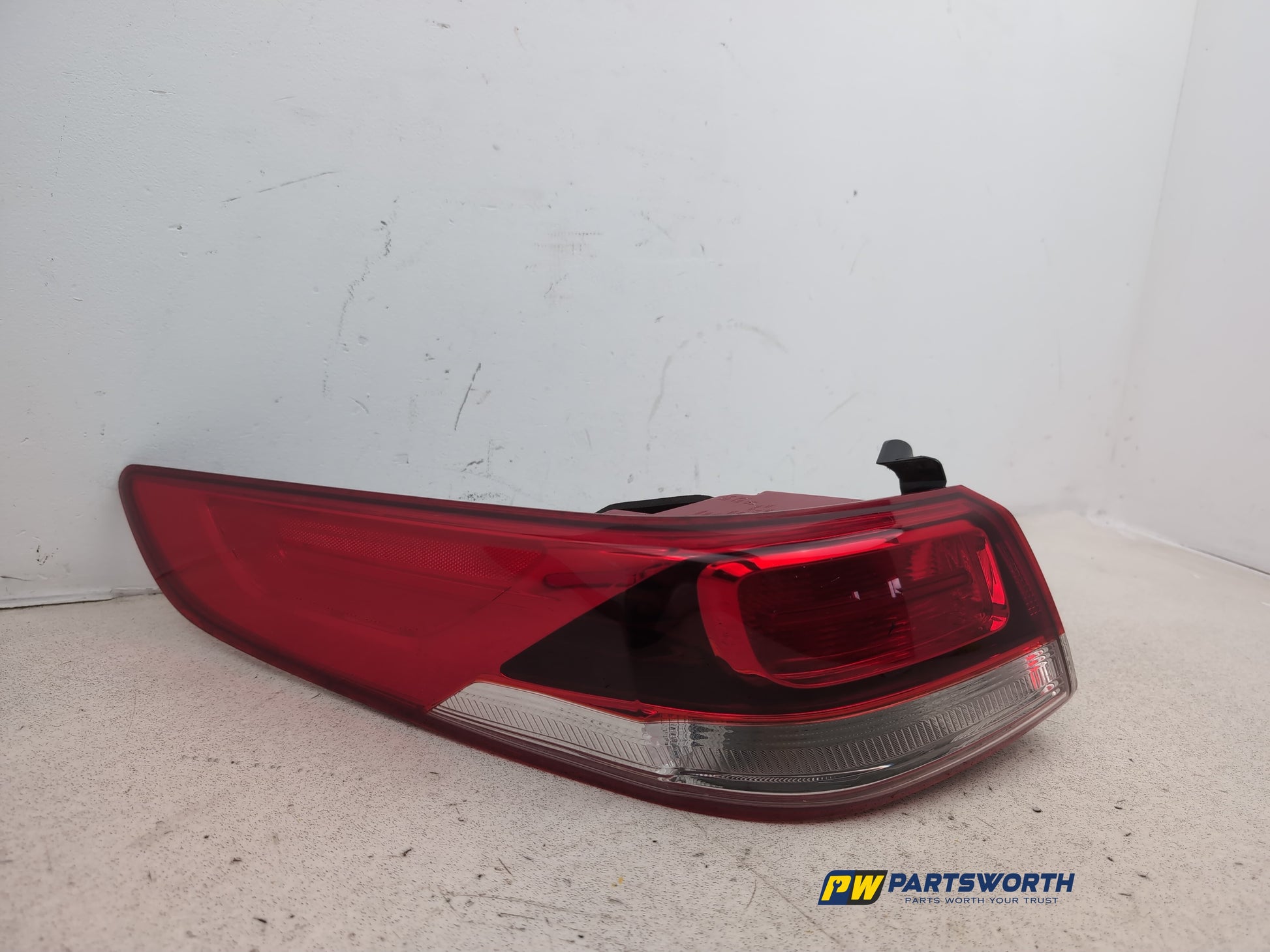 Lamp Assembly Rear LH 5