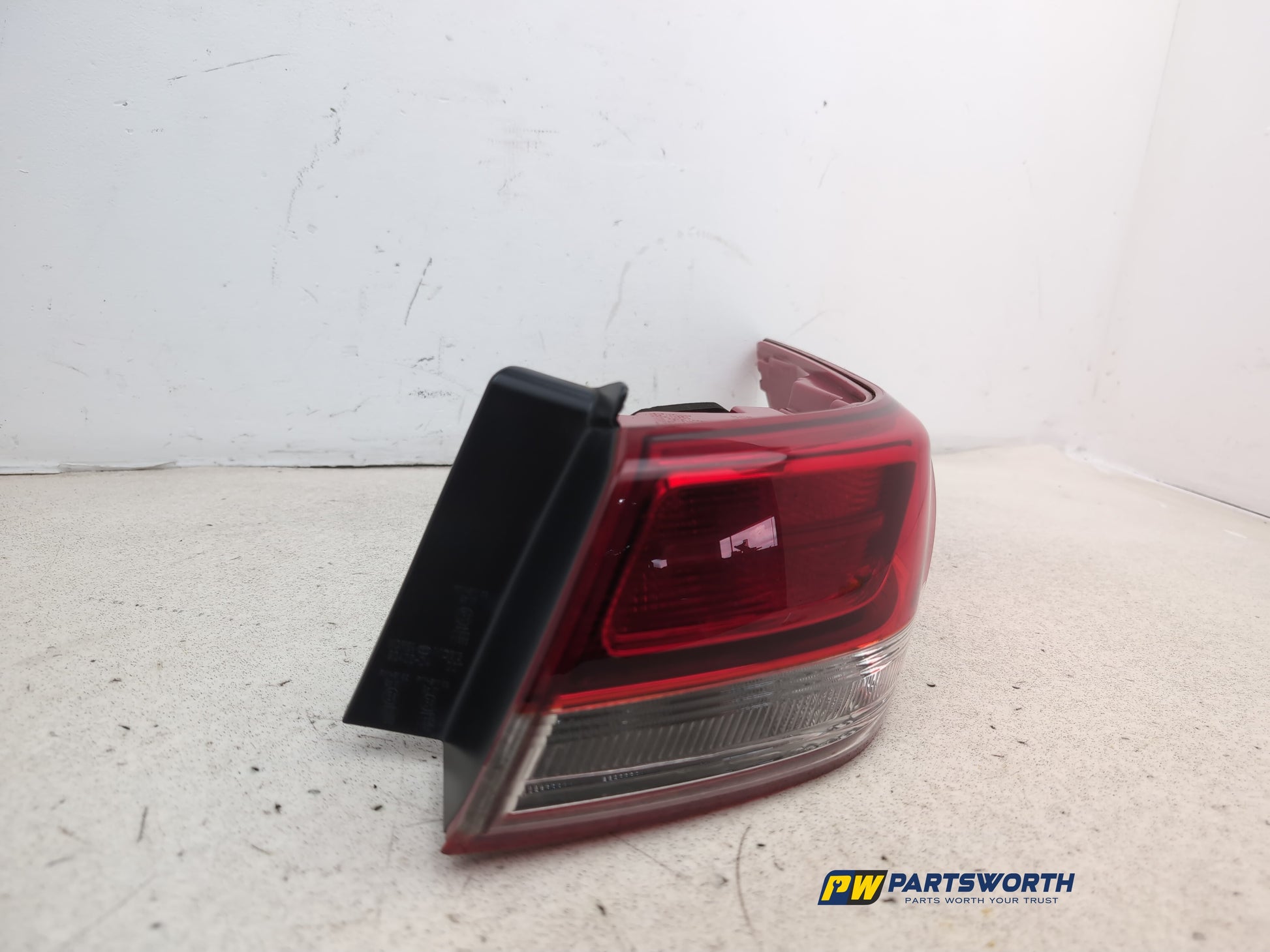 Lamp Assembly Rear RH 5
