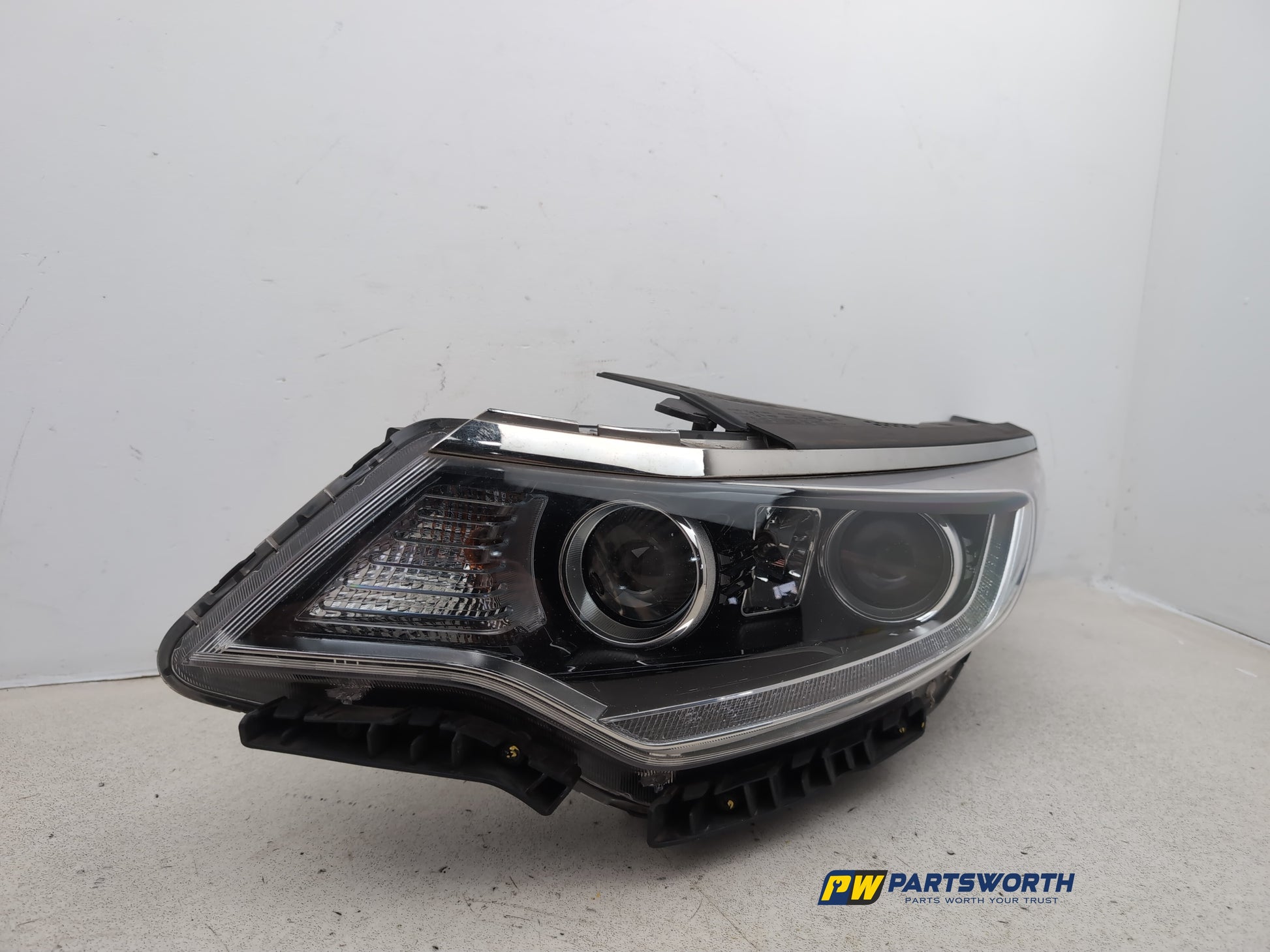 Headlamp LH 6