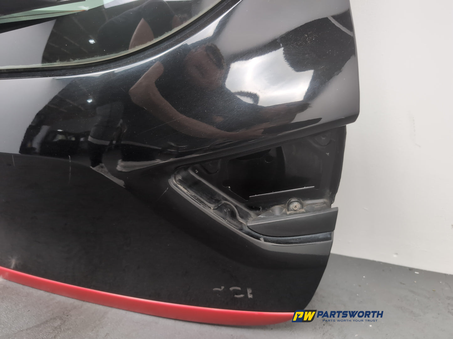 Boot Lid 5