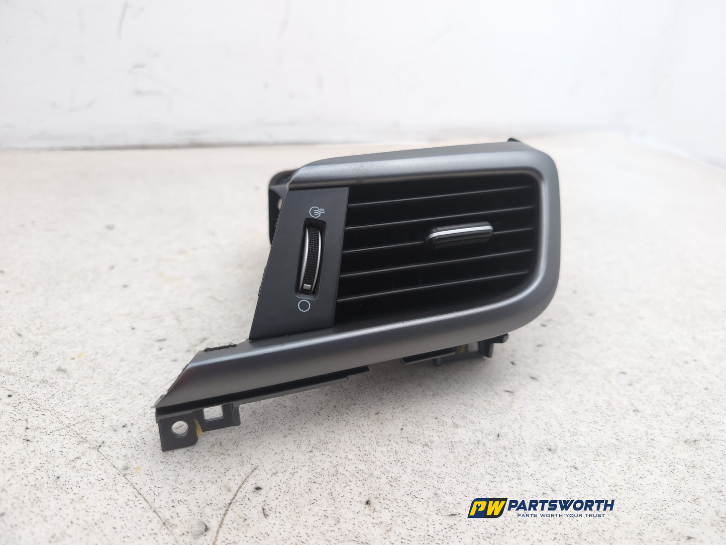 Dashboard Trim With Air Vent  5
