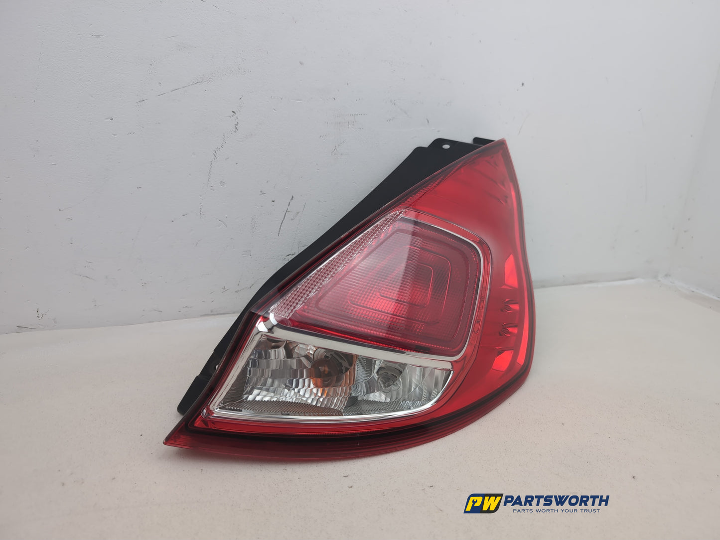 Lamp Assembly Rear RH 5