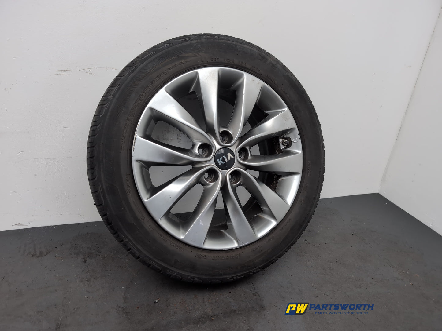 Wheel Road Alloy 5