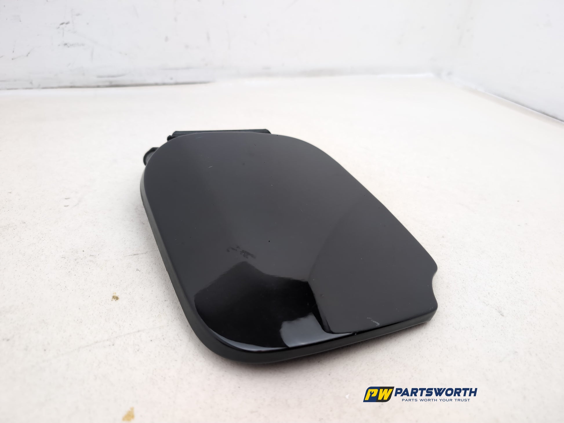 Fuel Filler Flap 6