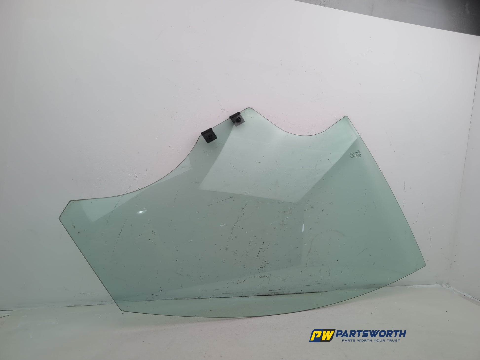 Door Glass Front RH 6