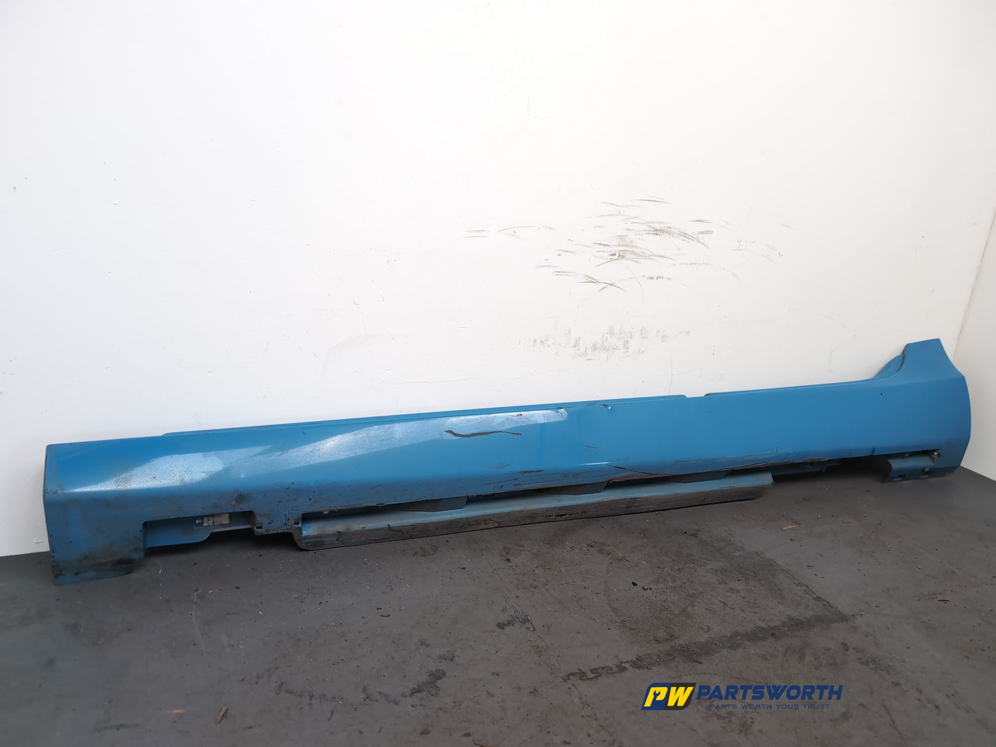 Side Skirt LH 5