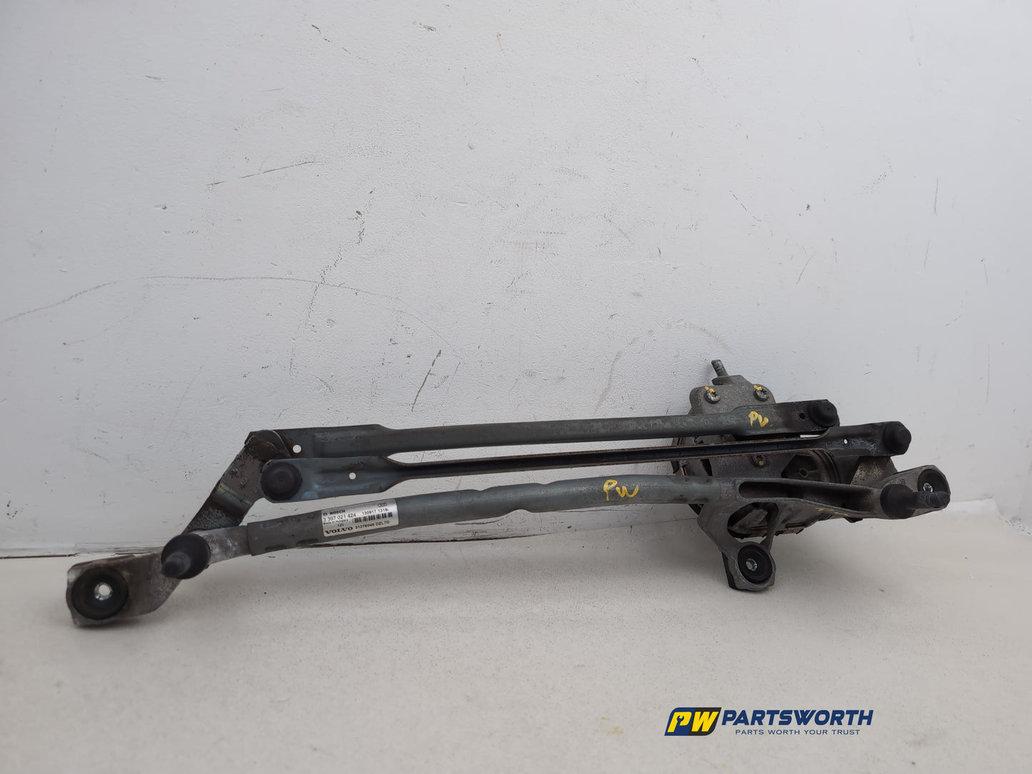 Front Wiper Motor & Mechanism / Linkage 5