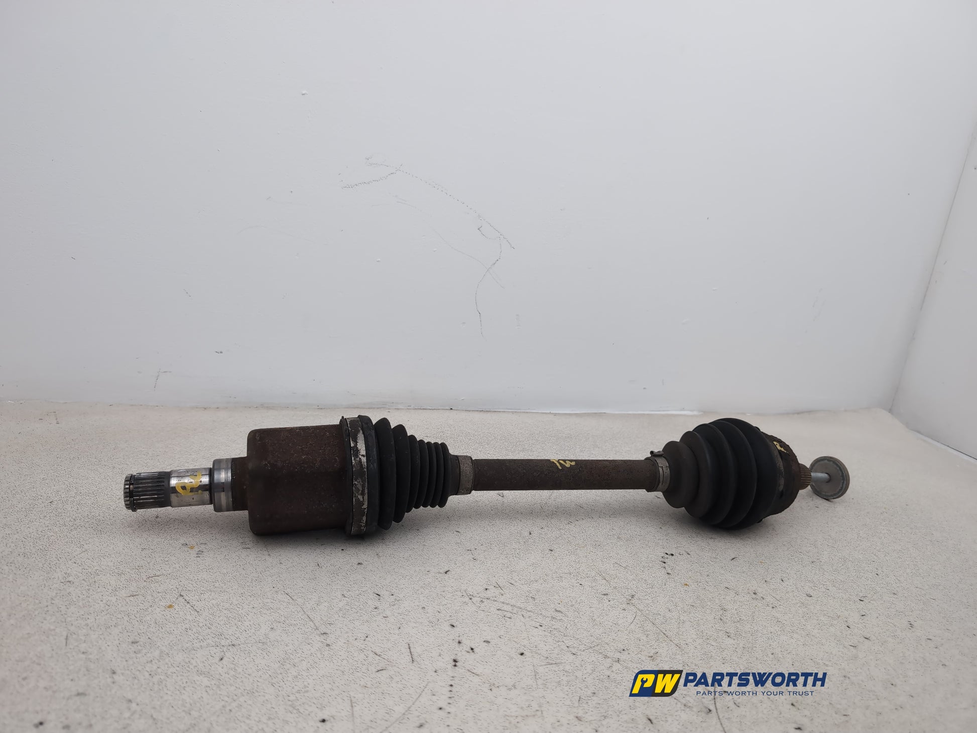 Driveshaft Front LH 6