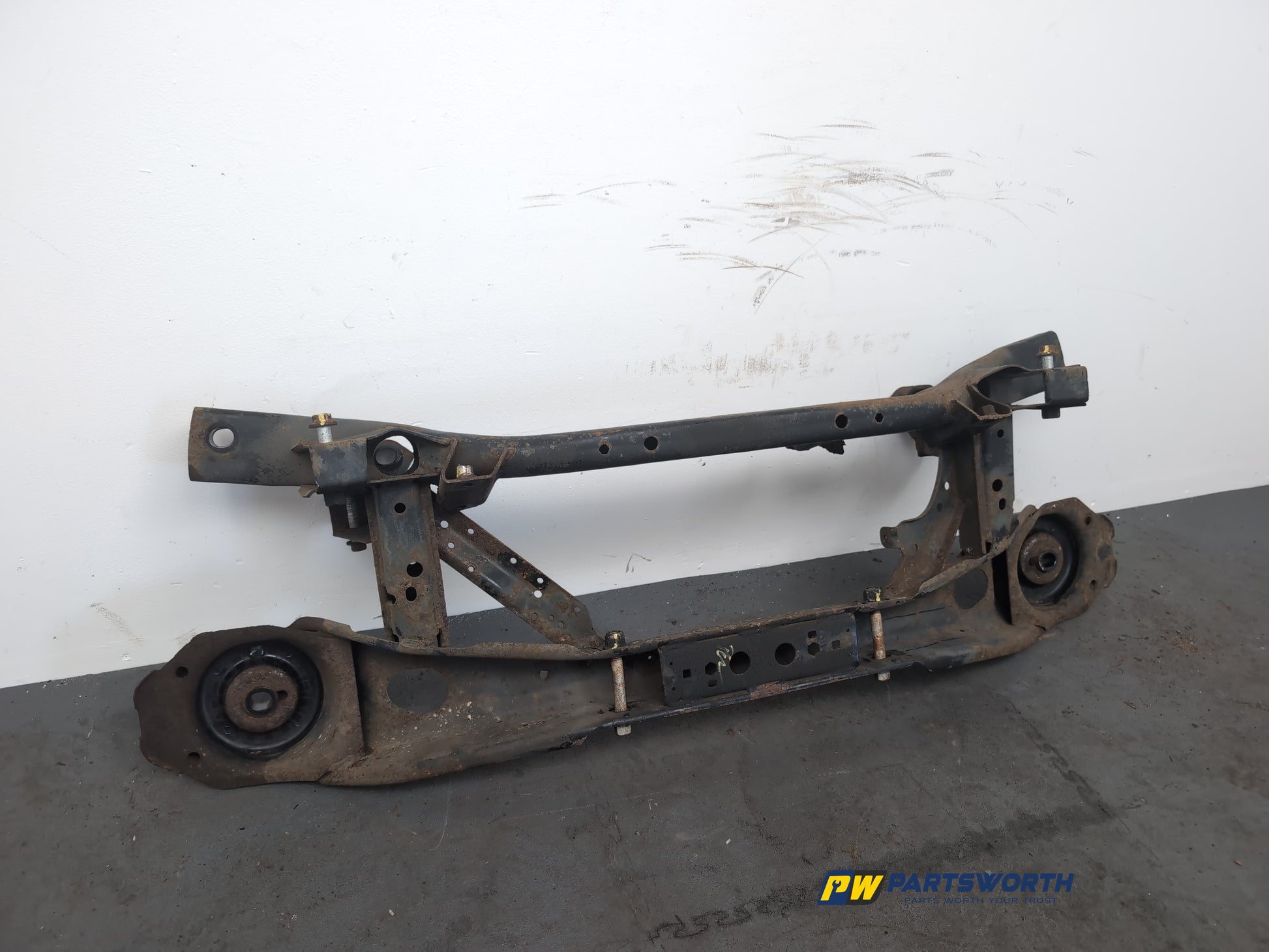 Axle Assembly Rear 6