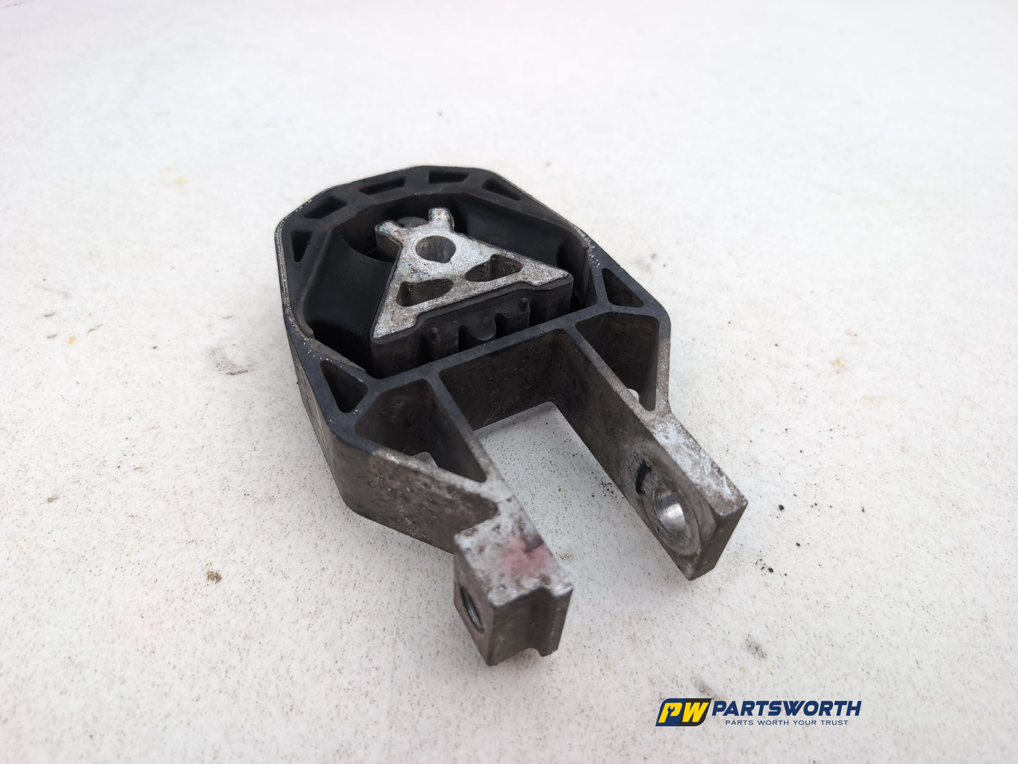 Transmission Mounting Bracket 5