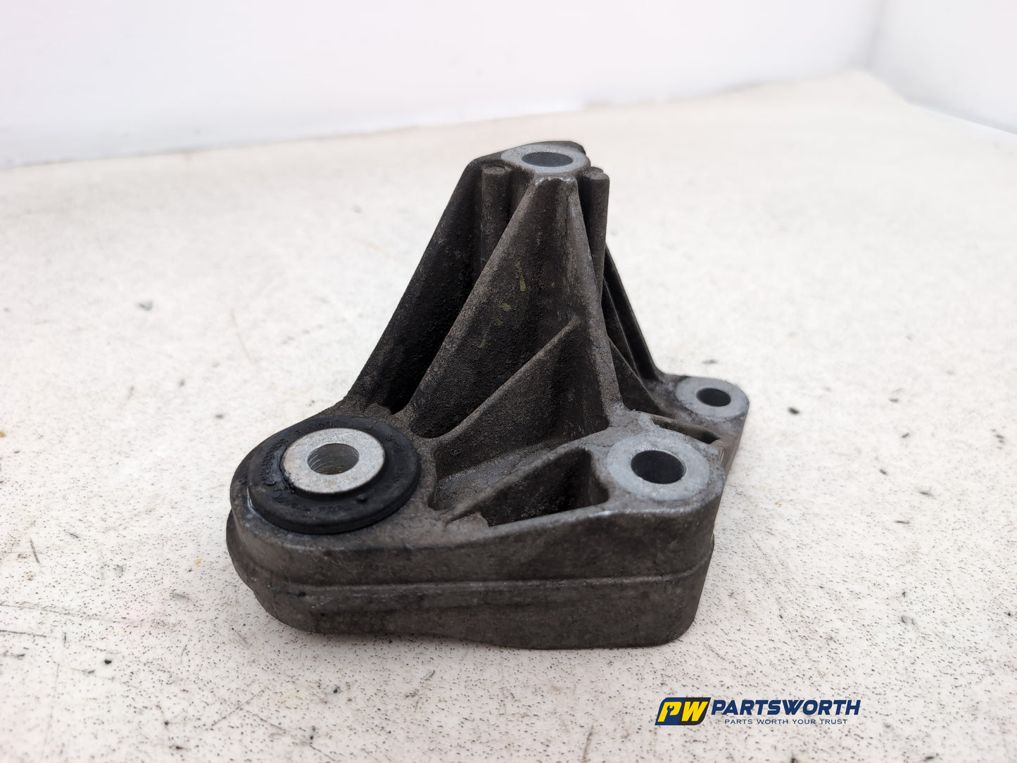 Engine Mounting Bracket 6