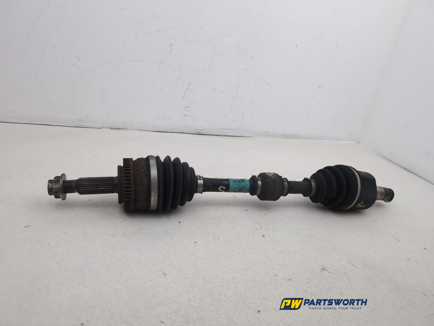 Driveshaft Front LH 6