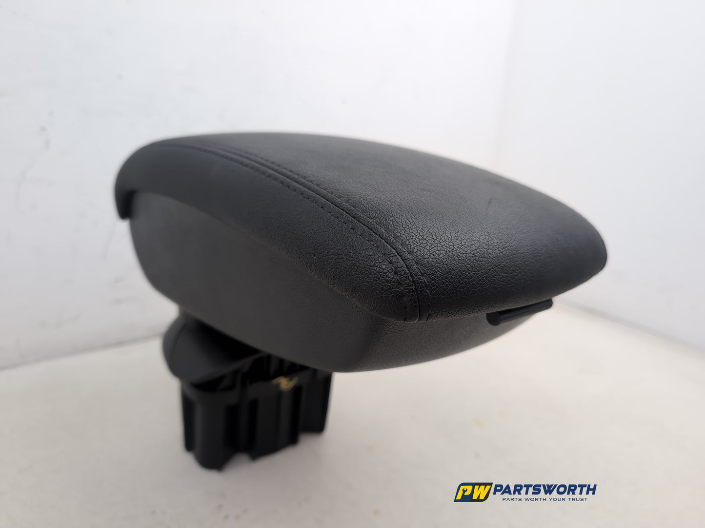 Centre Console Armrest 6