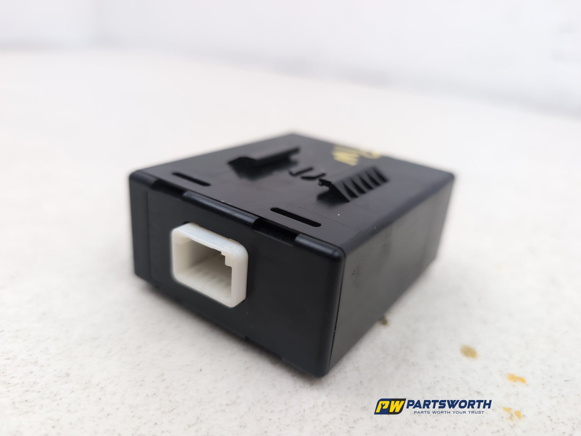 ECU Body 6