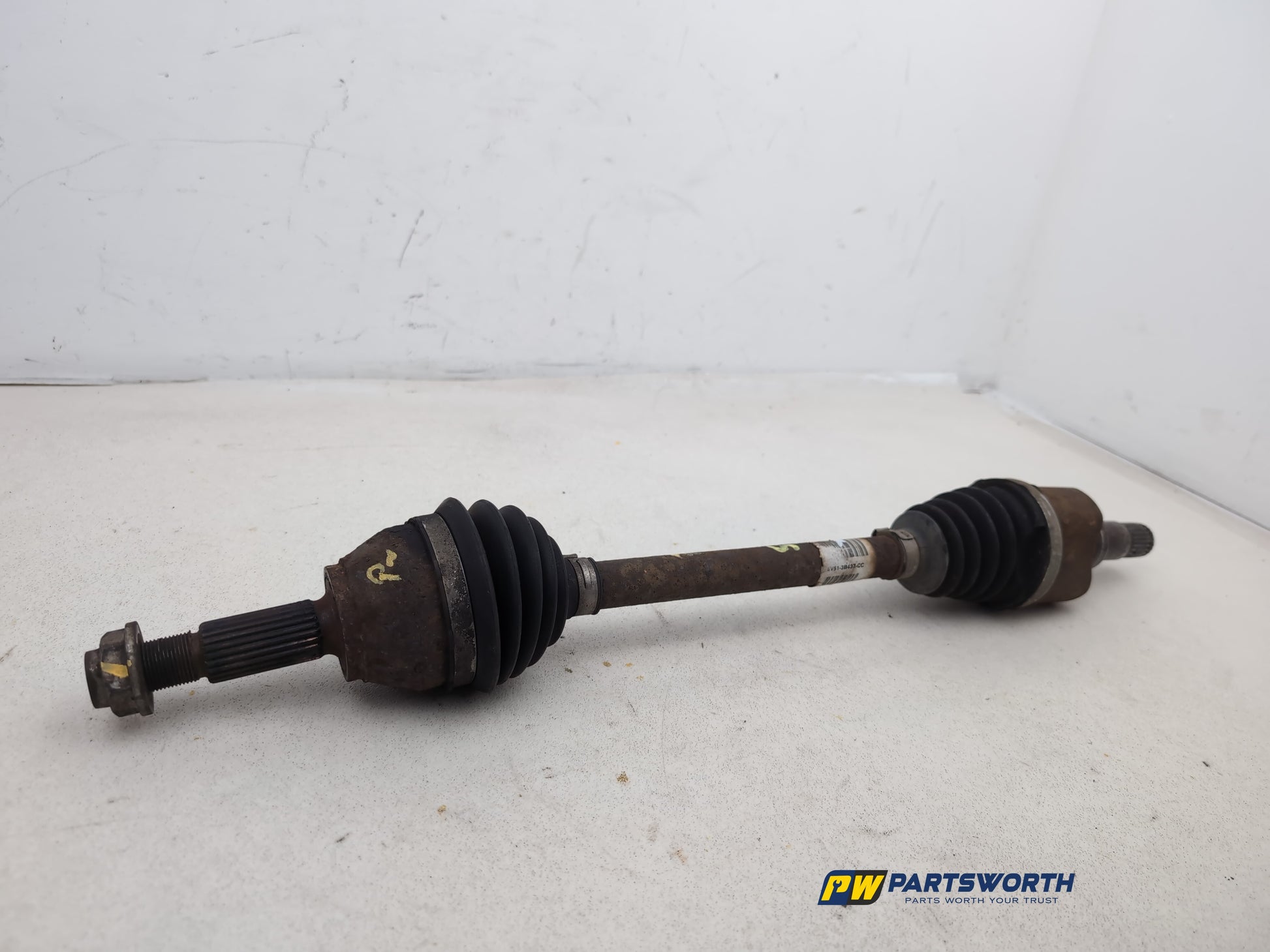Driveshaft Front LH 5