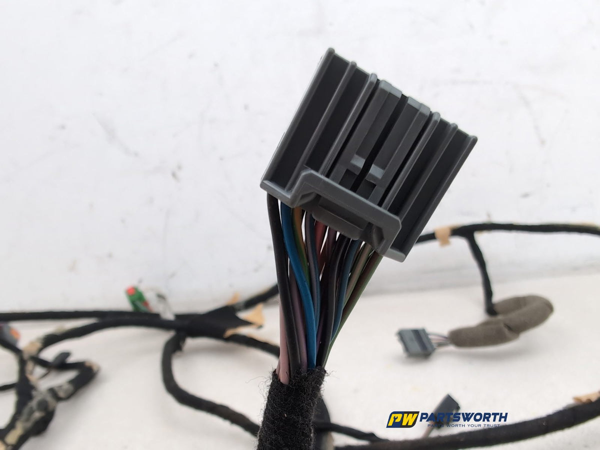 Wiring loom 9