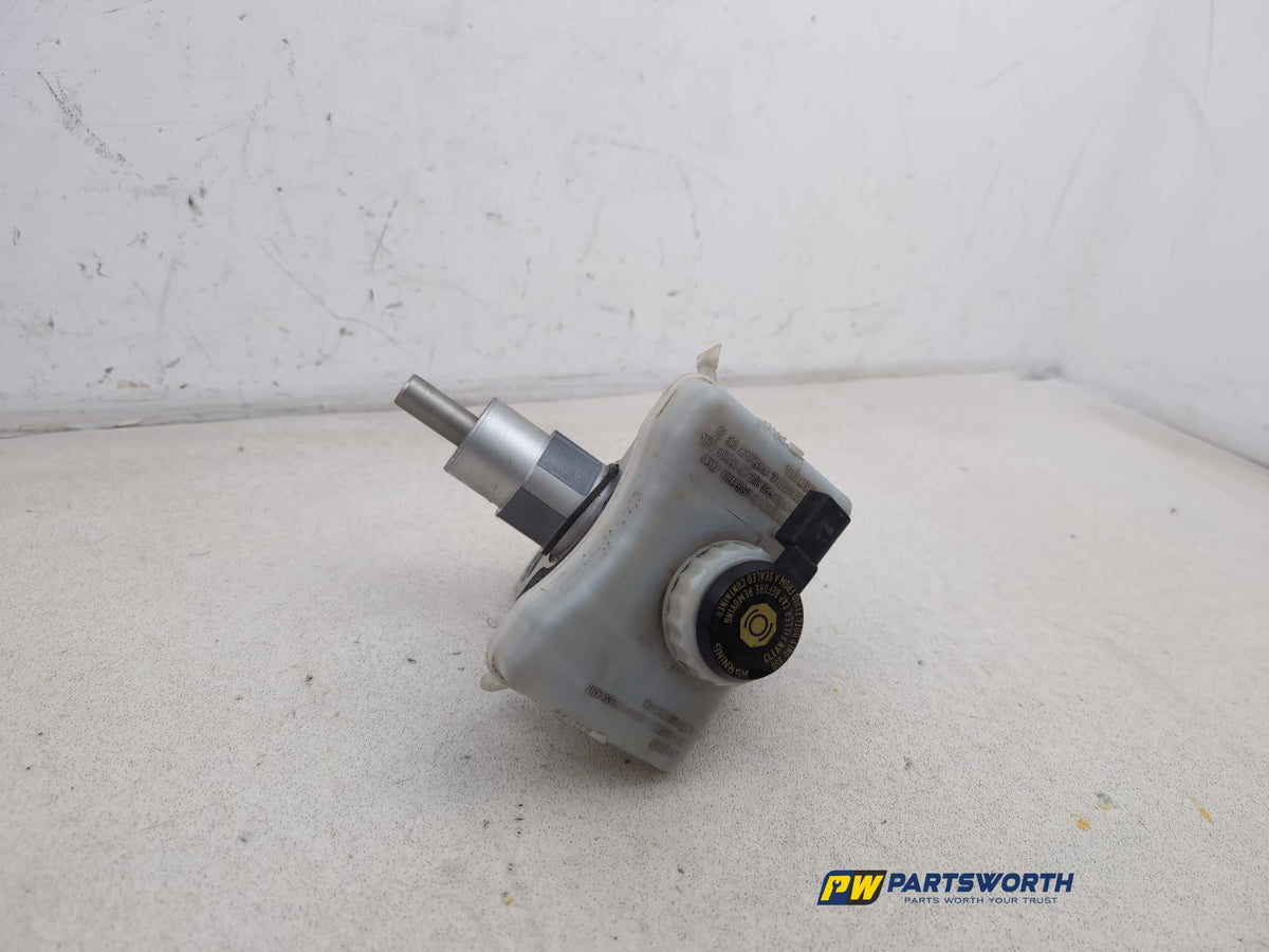 Brake Master Cylinder Assembly 3