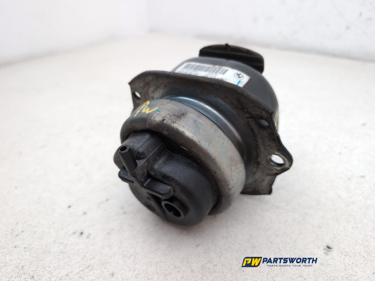 Engine Mounting Bracket 3