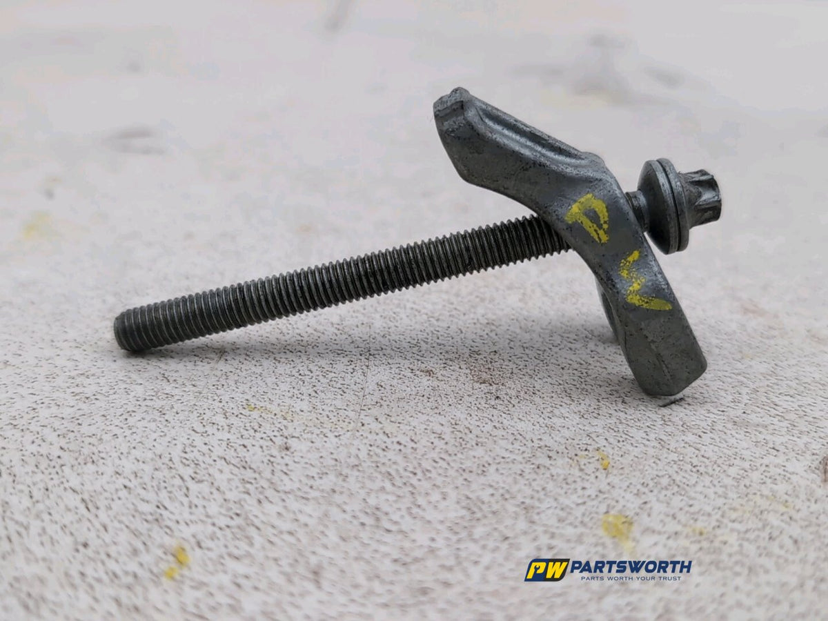 BMW 6 SERIES 640D F13 3.0L DIESEL N57D30B FUEL INJECTOR BRACKET 8578607 12-18 3