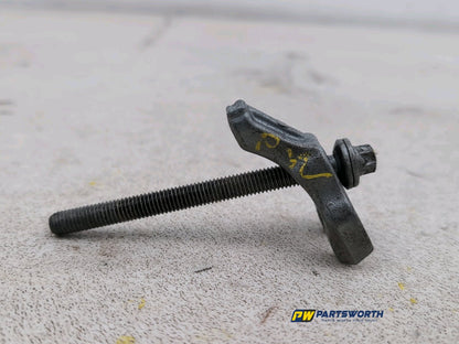 BMW 6 SERIES 640D M SPORT GRAN COUPE F13 FUEL INJECTOR BRACKET X1 8578607 12-18 3