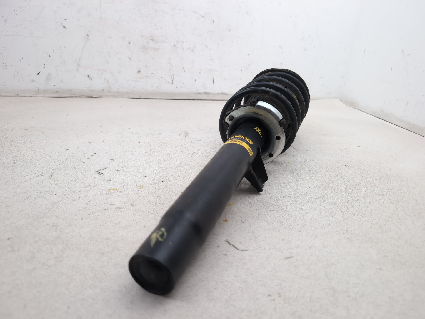 Bmw 1 Series 118d M Sport Shock Absorber Front Left Lh 20v01992 2004-2011 - photo 6