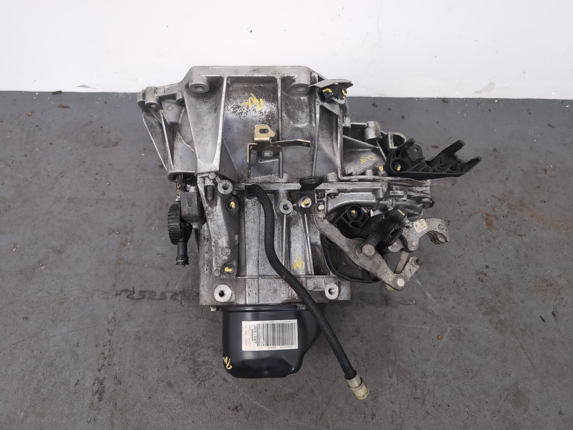Manual Transmission Assembly 18