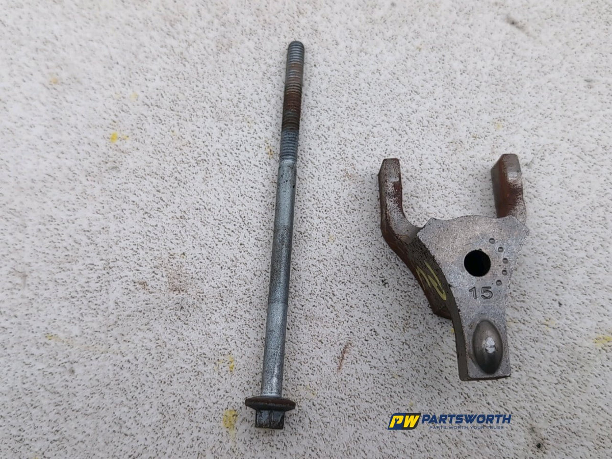 JAGUAR XE PORTFOLIO D AUTO X760 2.0L DIESEL X1 FUEL INJECTOR CLAMP G4D36K540AC 6