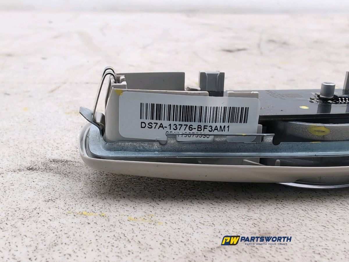 FORD MONDEO ZETEC ECOBLUE CD391 INTERIOR REAR ROOF COURTESY LIGHT DS7A13776BF 6