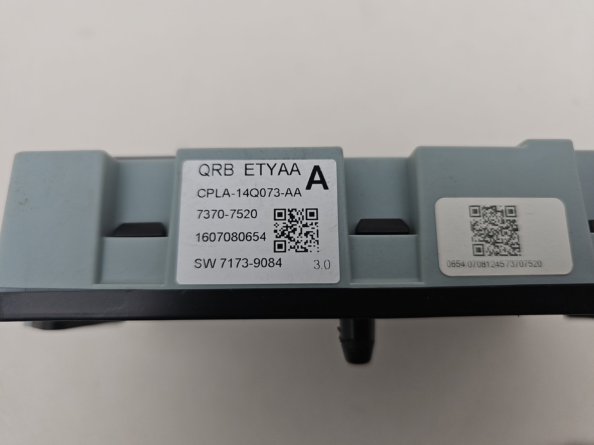 Range Rover/Jaguar 2.0 Diesel Fuse Box Relay Genuine Cpla-14q073-Aa - photo 6